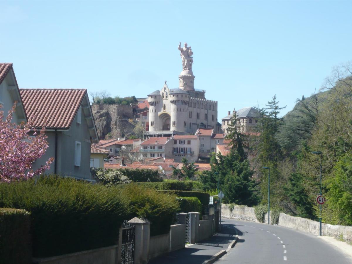 Apartamento Le Petit St Jacques Le Puy-en-Velay Exterior foto