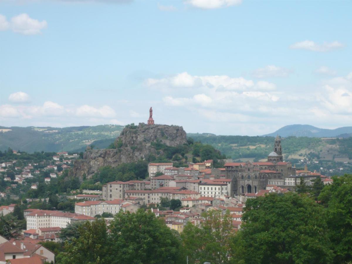 Apartamento Le Petit St Jacques Le Puy-en-Velay Exterior foto