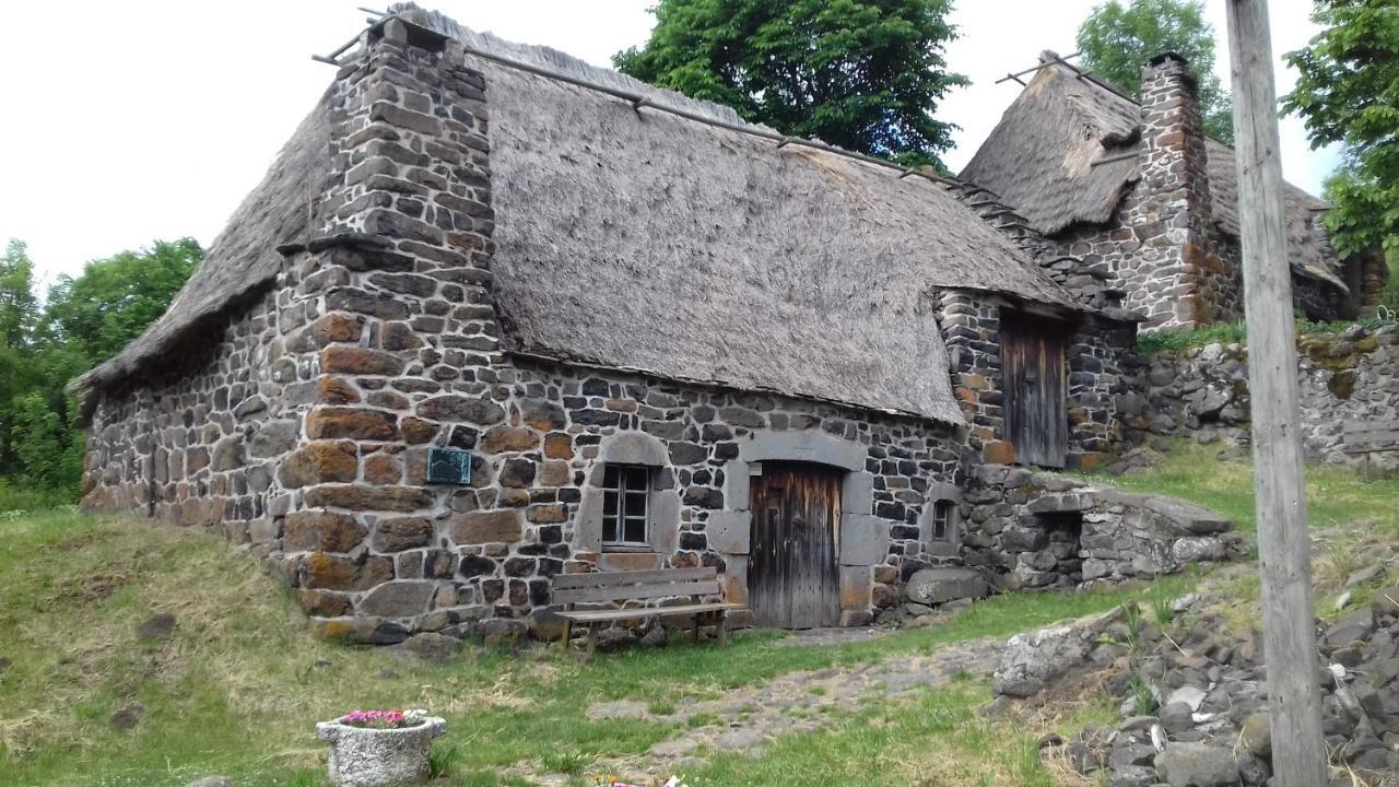 Apartamento Le Petit St Jacques Le Puy-en-Velay Exterior foto